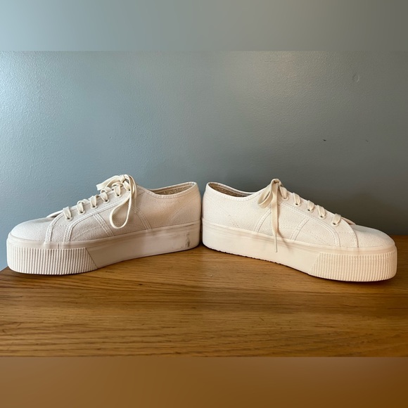 Superga Cream/Beige Platform Shoes - size (41 EU) (9.5 US) - Picture 5 of 11
